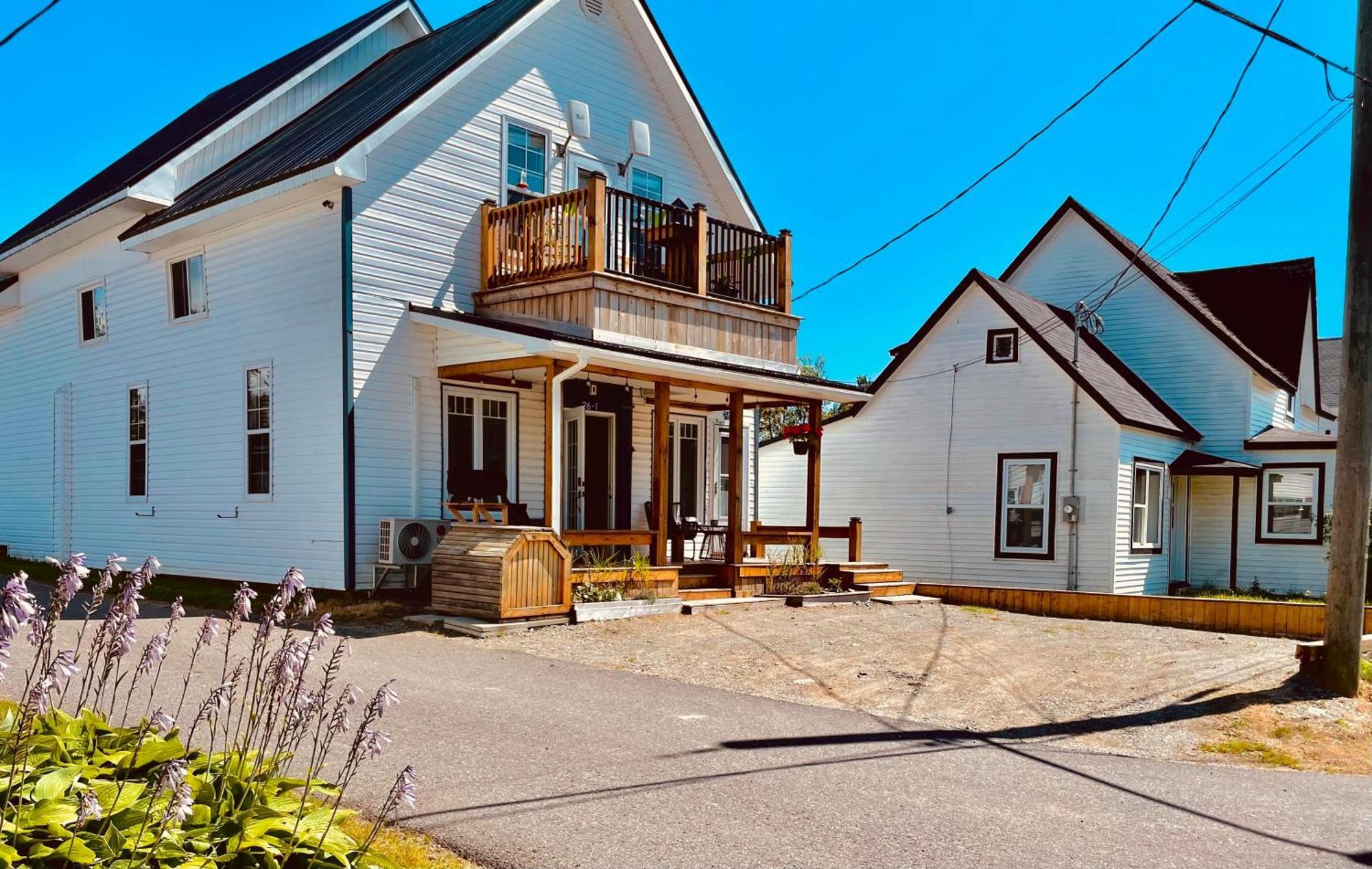 Finn'S Studio, Fundy Park Alma Екстер'єр фото